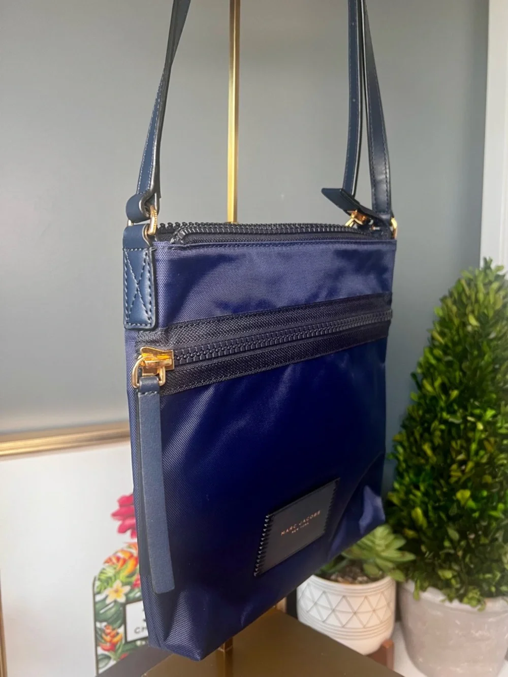 Marc Jacobs EUC Navy Nylon Biker Crossbody Bag with Gold Hardware - Picture 4 of 13